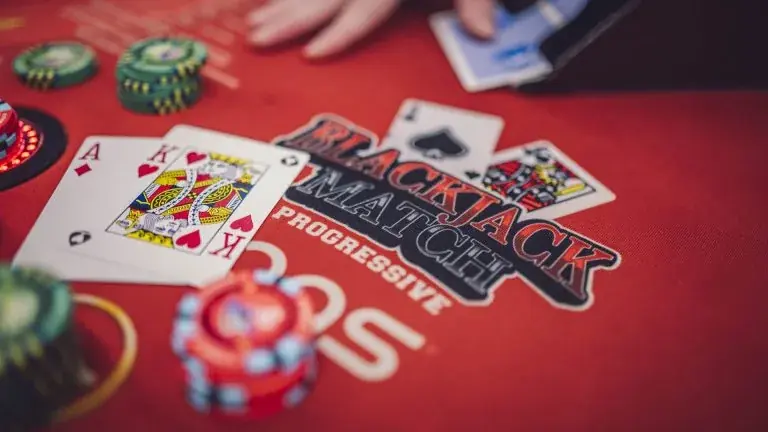 Spil blackjack hos Royal casino